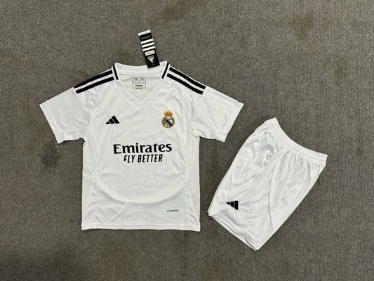 Ensemble Maillot + short Réal Madrid 2024/2025